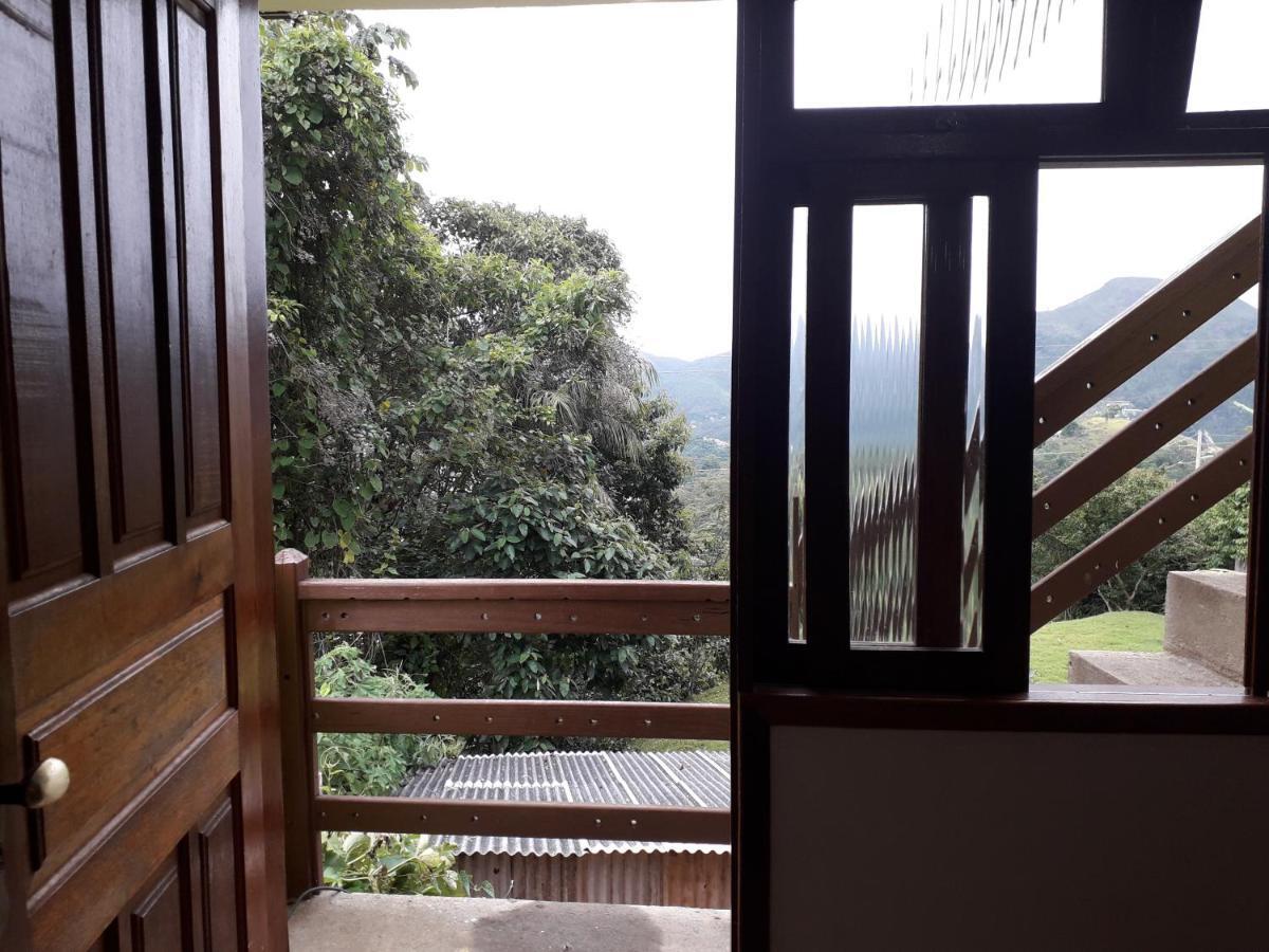 Casa Aconchegante Com Linda Vista A 5 Min Do Centro Villa Nova Friburgo Exterior photo